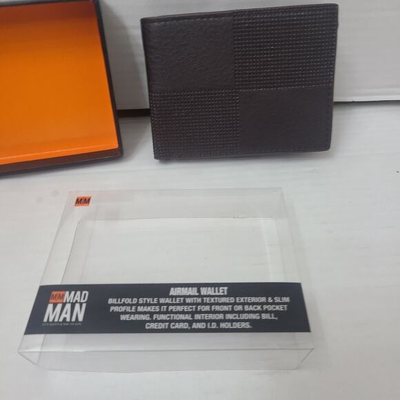 Mad Man Brown AirMail Wallet Textured Slim Profile Back Pocket NIB Vegan Leather - Picture 4 of 10